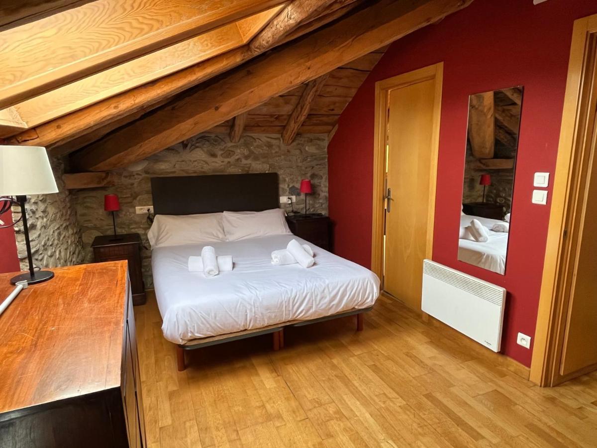 Holiday home Casa De Poble Acollidora,amb Llar De Foc, Bourg-Madame